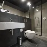 Atmosfera Отель *