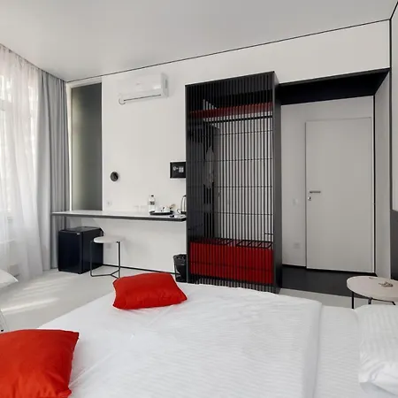 Atmosfera Hotel