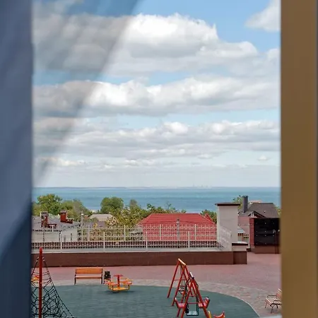 Atmosfera Готель *